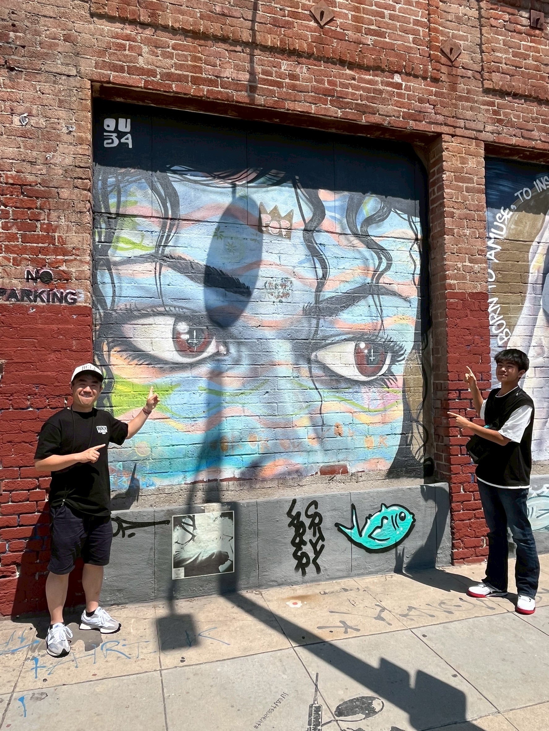 Michael Jackson Tour in Los Angeles | Music Video Locations & Murals - sub photo 24