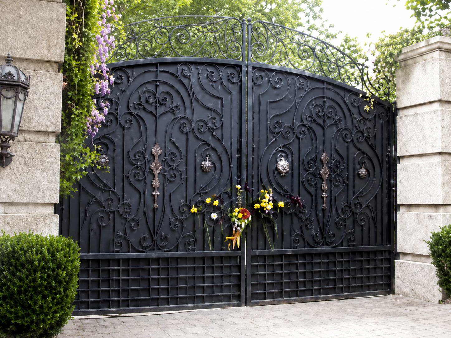 Michael Jackson Tour in Los Angeles | Music Video Locations & Murals - sub photo 46