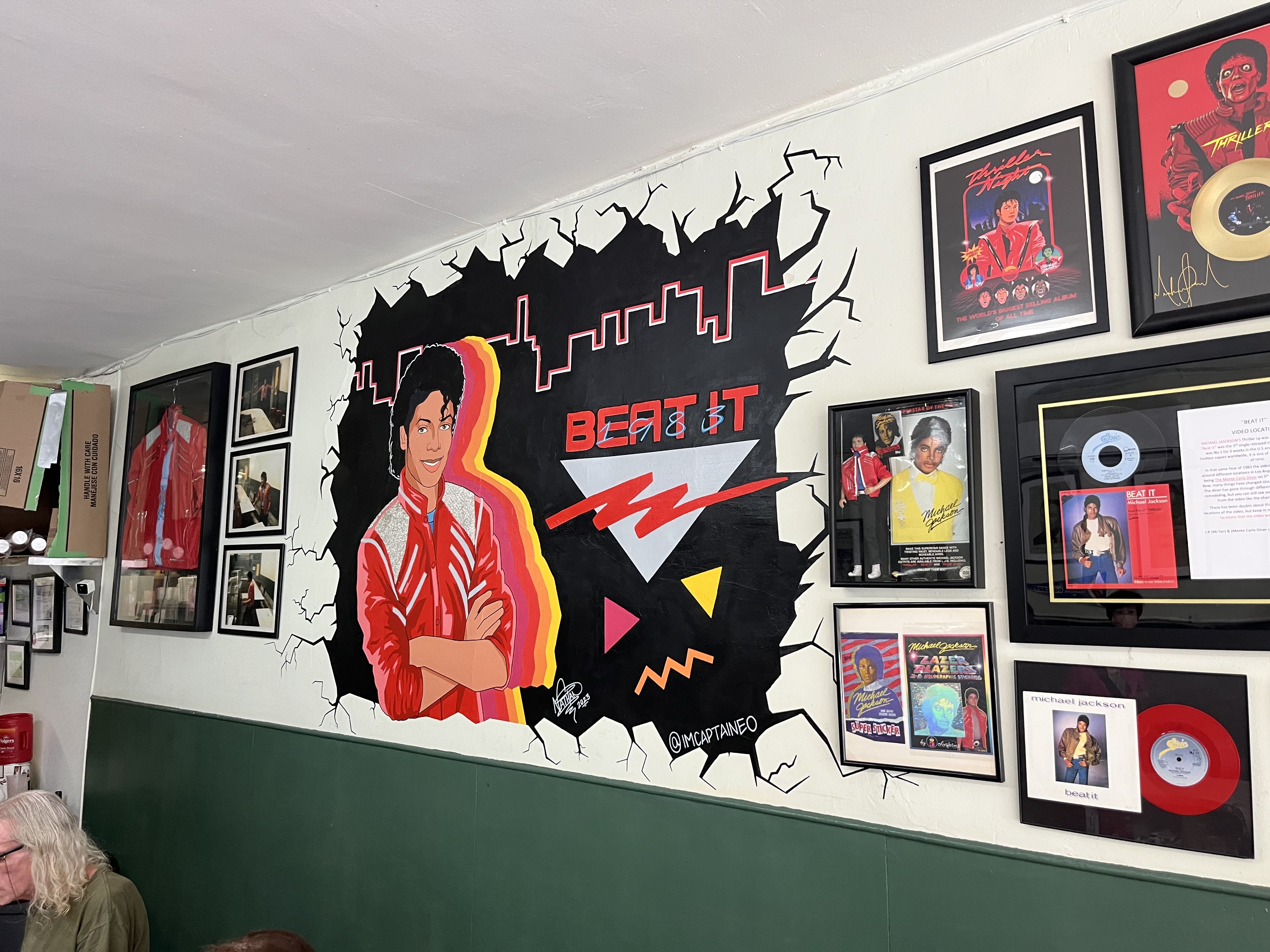 Michael Jackson Tour in Los Angeles | Music Video Locations & Murals - photo 1