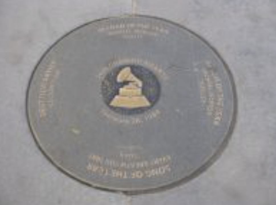 Michael Jackson Tour in Los Angeles | Music Video Locations & Murals - sub photo 30