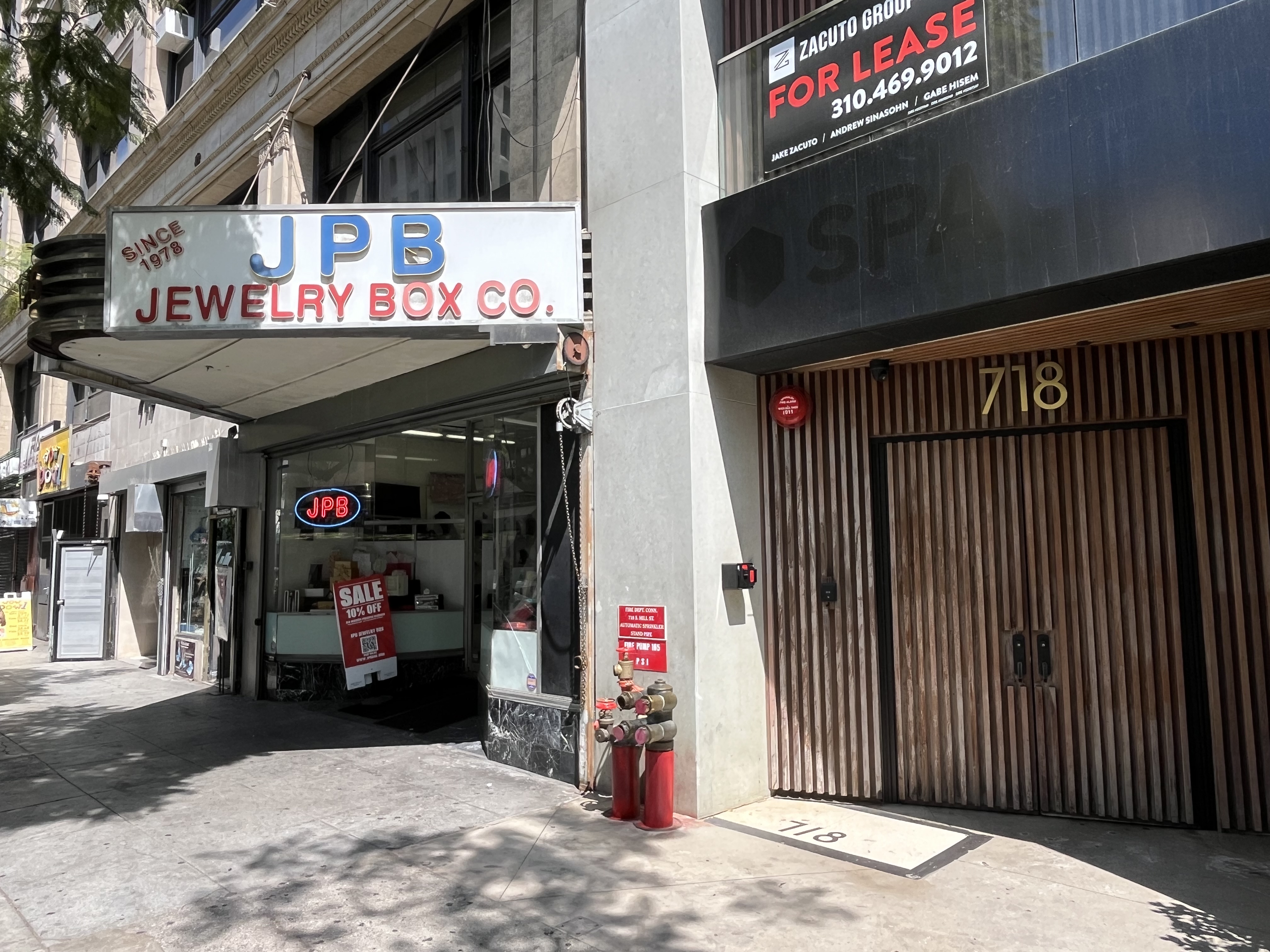"The Terminator" series filming locations' tour - sub photo 31