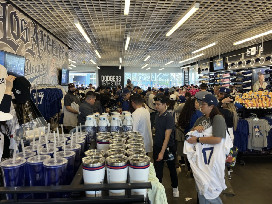 ドジャースタジアム送迎サービス - photo 4