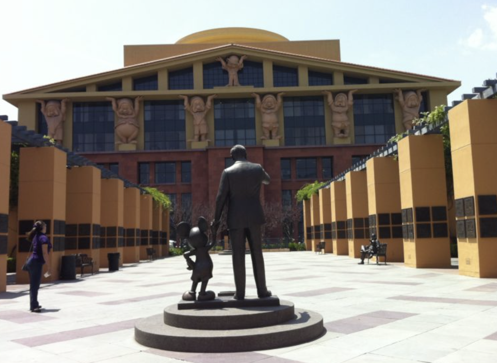Walt Disney LA Origins Tour | Hollywood & Burbank History Walk - sub photo 14