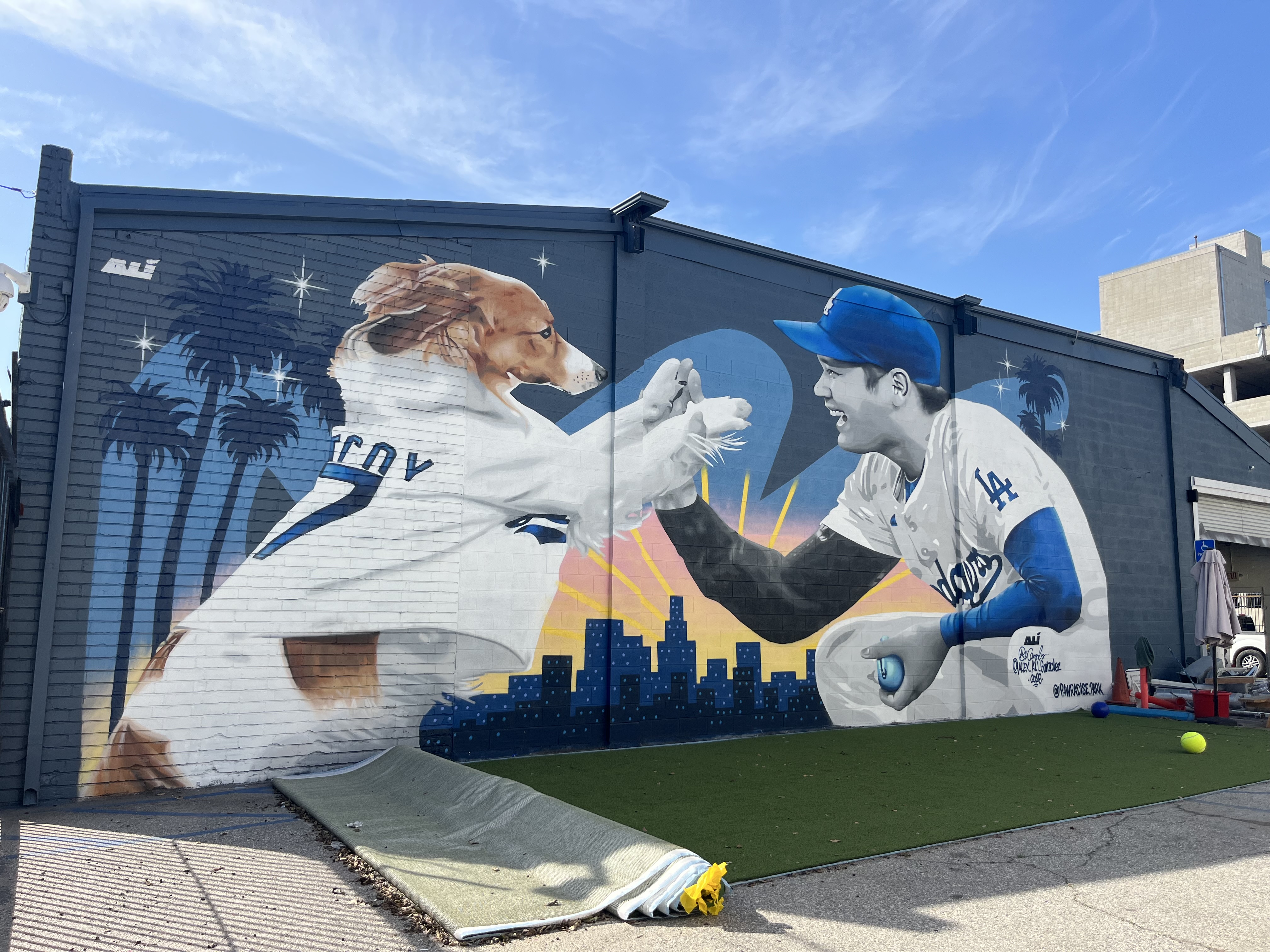 Shohei Ohtani Murals Tour | Los Angeles Dodgers Fan Spots - photo 2