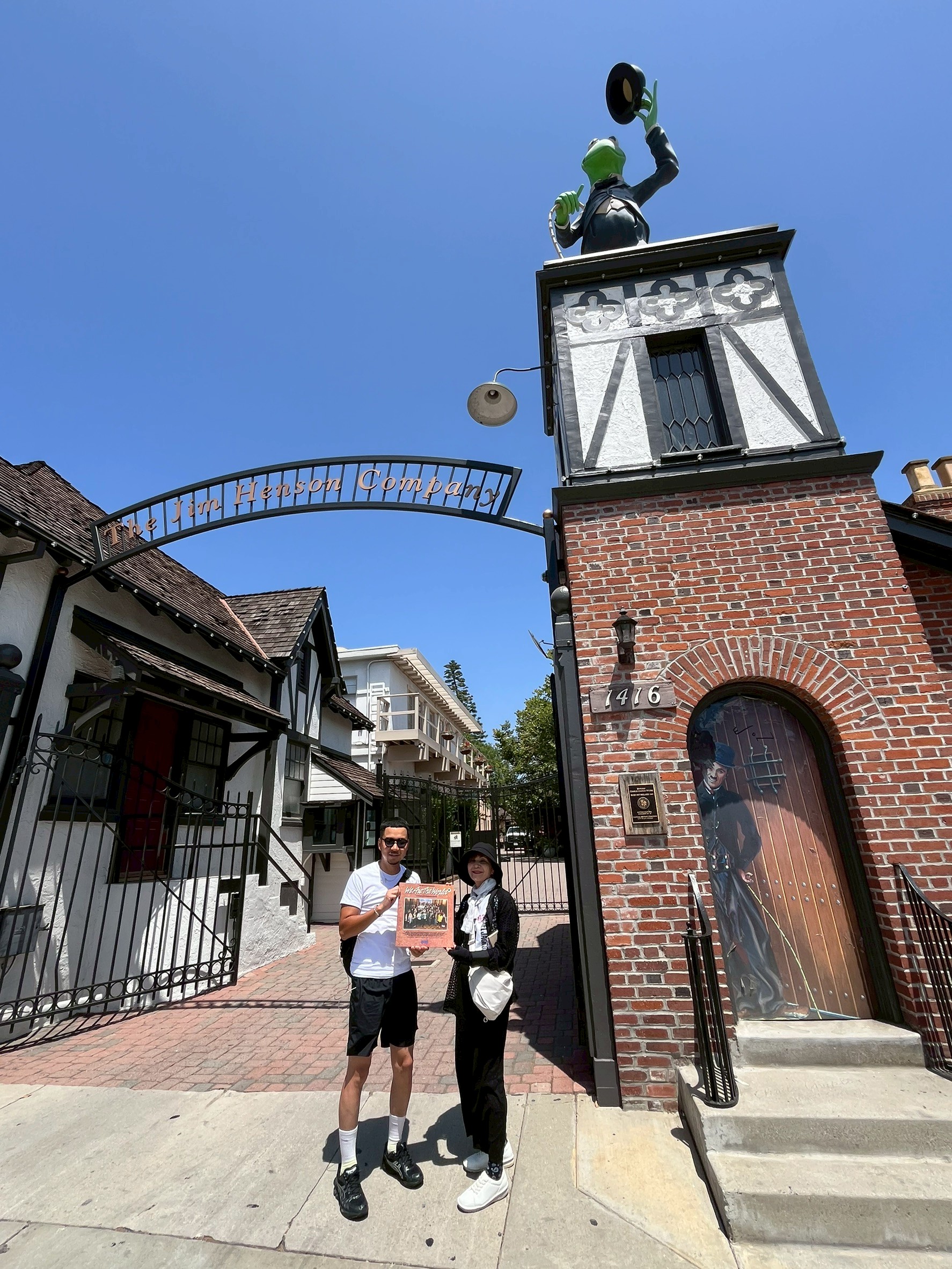 Michael Jackson Tour in Los Angeles | Music Video Locations & Murals - sub photo 22