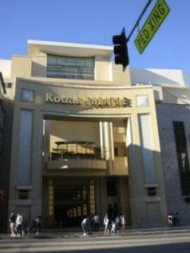 Michael Jackson Tour in Los Angeles | Music Video Locations & Murals - sub photo 15