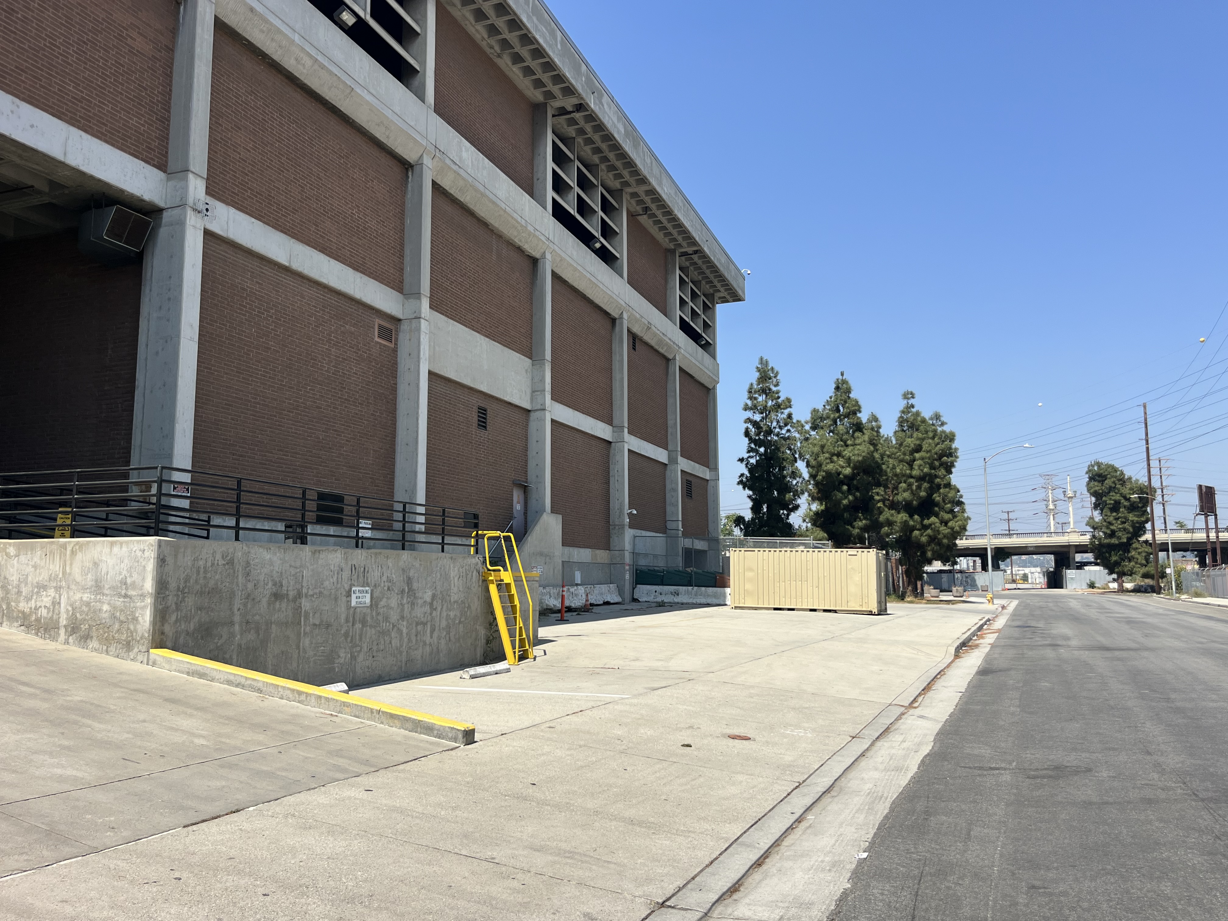 "The Terminator" series filming locations' tour - sub photo 61