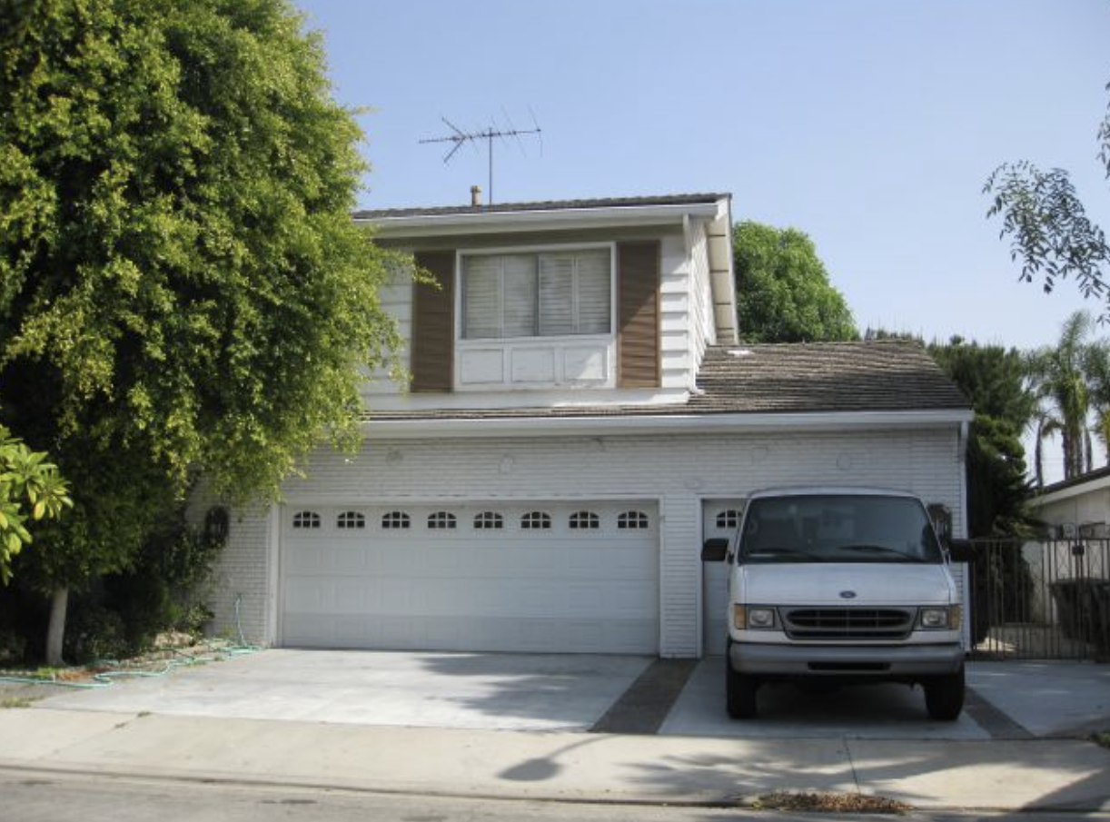The Carpenters Tour in Los Angeles | Key Locations & Memorial Sites - photo 4